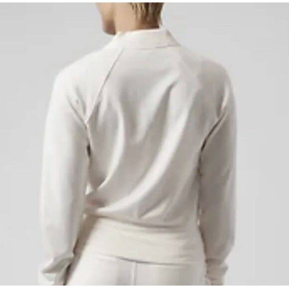 Athleta Eastbound Sweatshirt – Magnolia White, Size Medium - Picture 2 of 9
